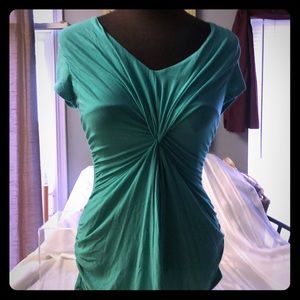 Candies Kelly green top with gathering